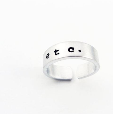 27 Inspiring Gift Ideas For Writers (& Readers)
