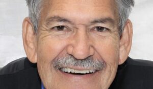 Benjamin Alire Sáenz
