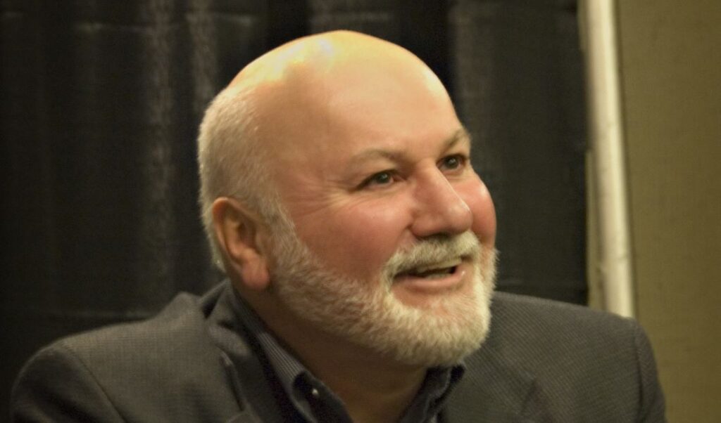Loren D. Estleman